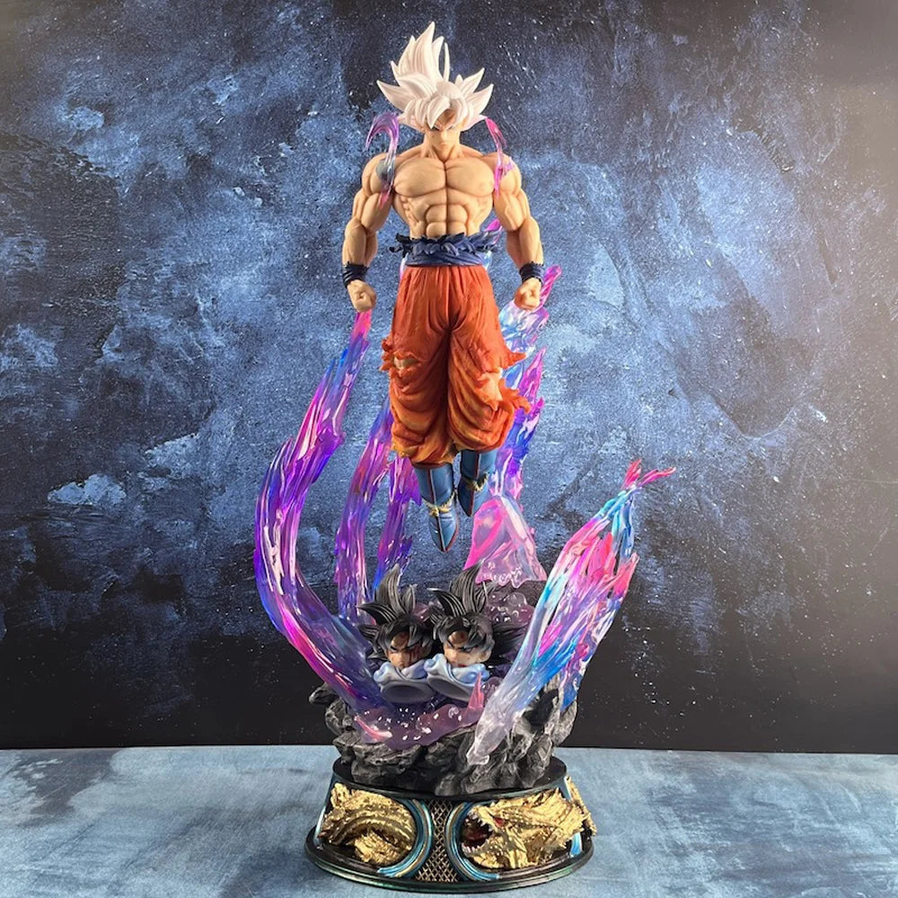 Dragon Ball Super - Son Goku Ultra Instinct (53cm)