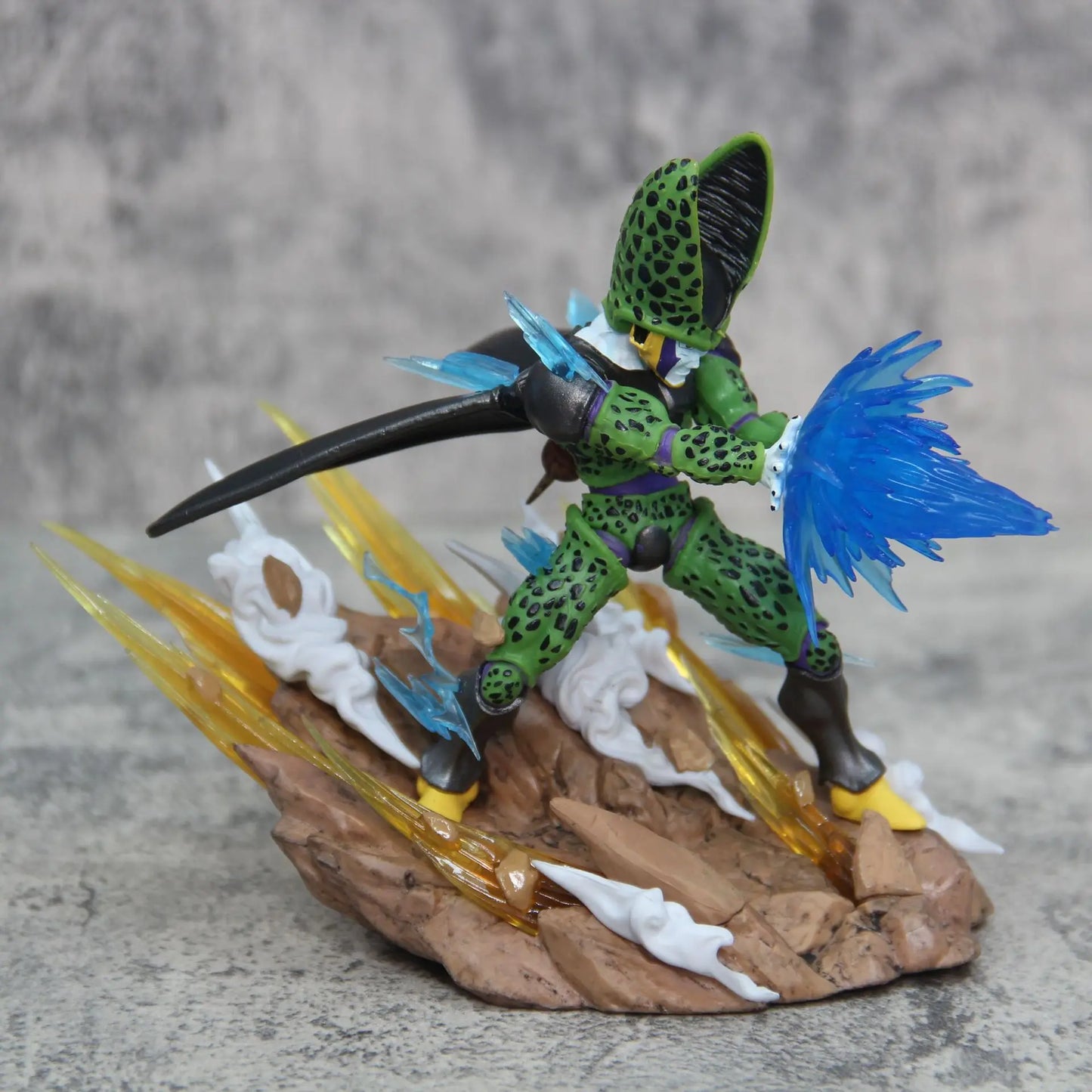 Dragon Ball Z - Son Goku Kamehameha VS Cell (14cm)